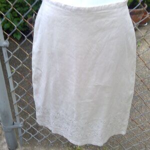 Old Navy 100% Linen Knee Length Skirt Beige with Embroidered Hem Lined Size 2